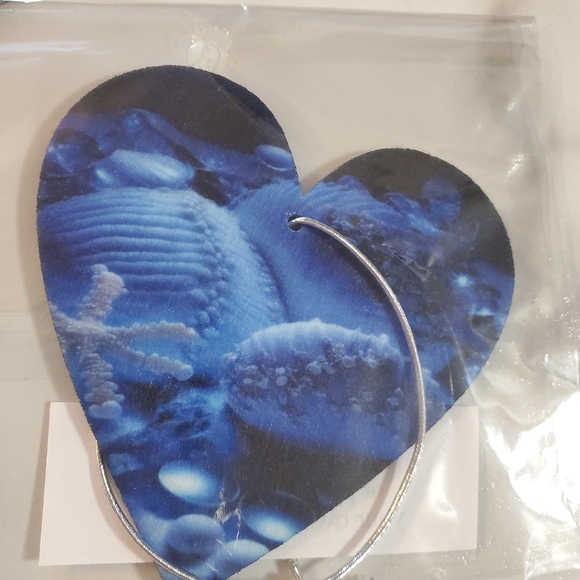 Under the Sea Heart Shaped Car Air Freshener - Picture 4 of 5